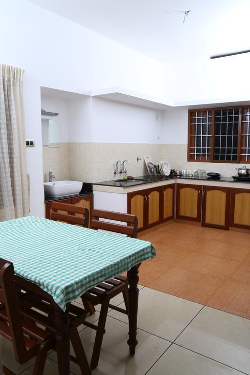 Kevins Placid Homestay Kochi Room photo