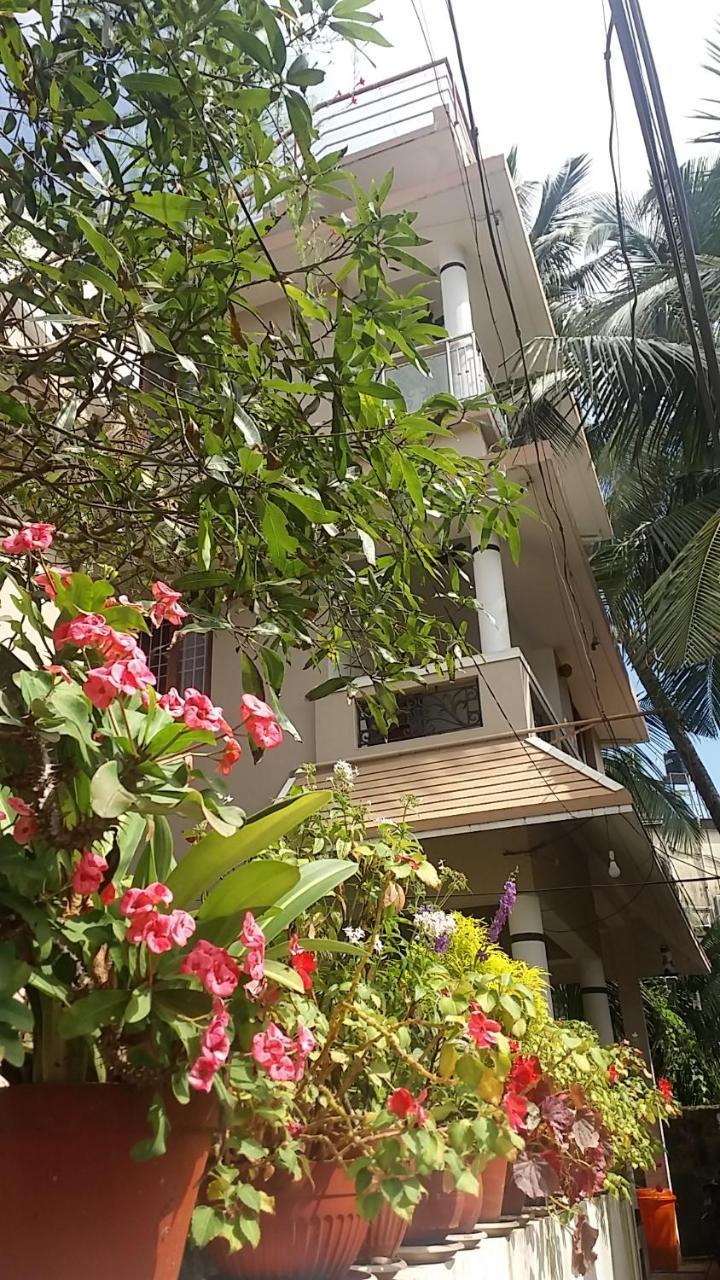 Kevins Placid Homestay Kochi Exterior photo