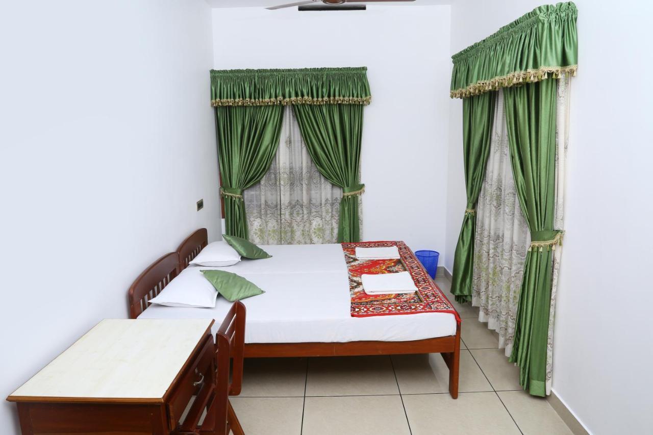 Kevins Placid Homestay Kochi Exterior photo